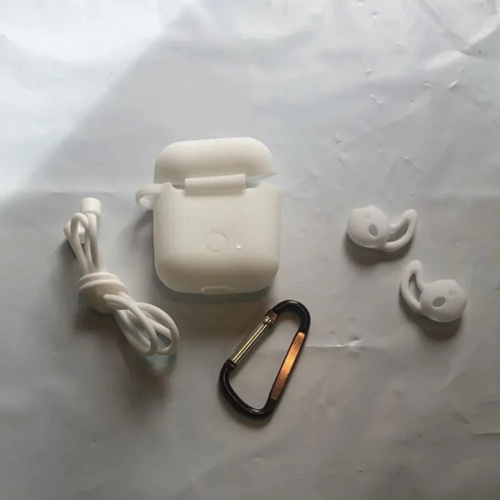 Silicone‎ i7s Wireless Earphone Protective Cover Case White with Carabiner Strap